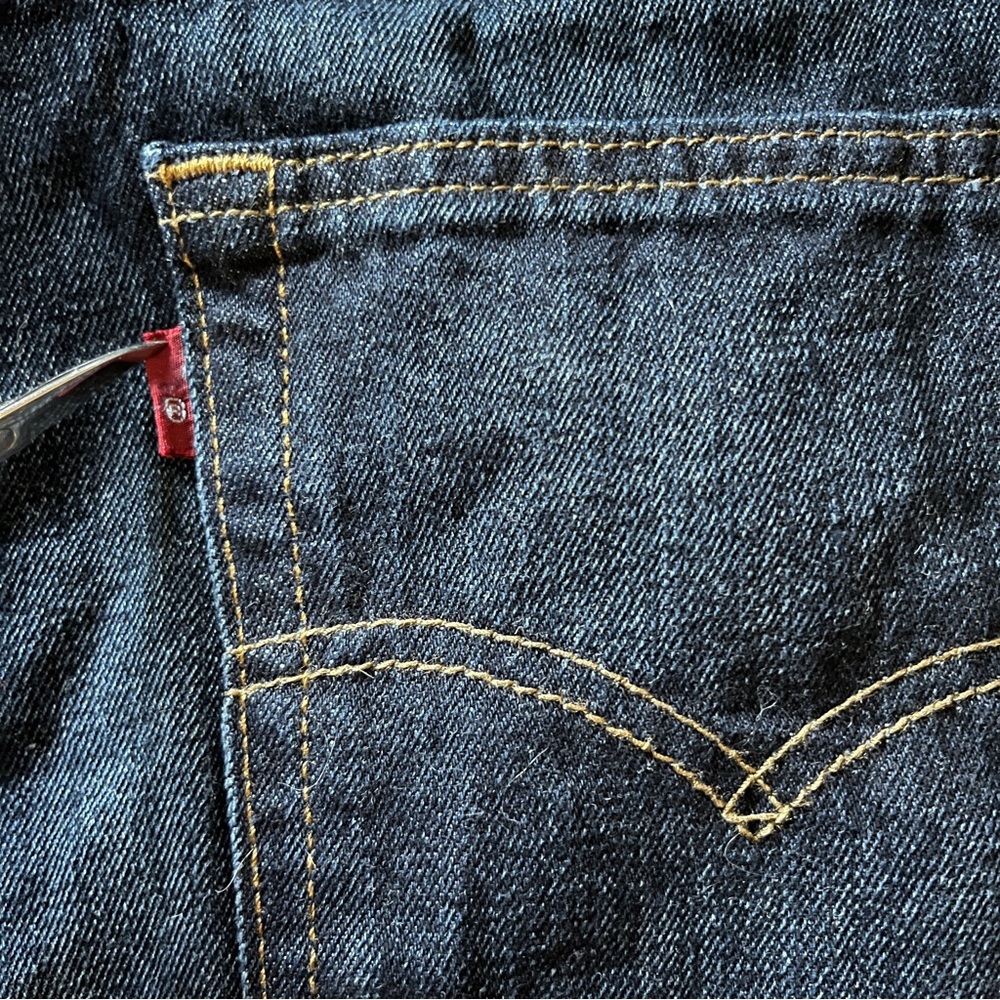 Levi's Men's Straight Jeans - Dark Blue - Picture 12 of 16
